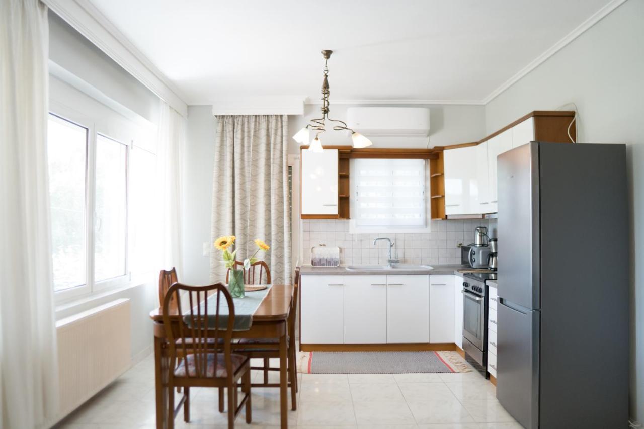 Raptis Guest House Циливи Екстериор снимка