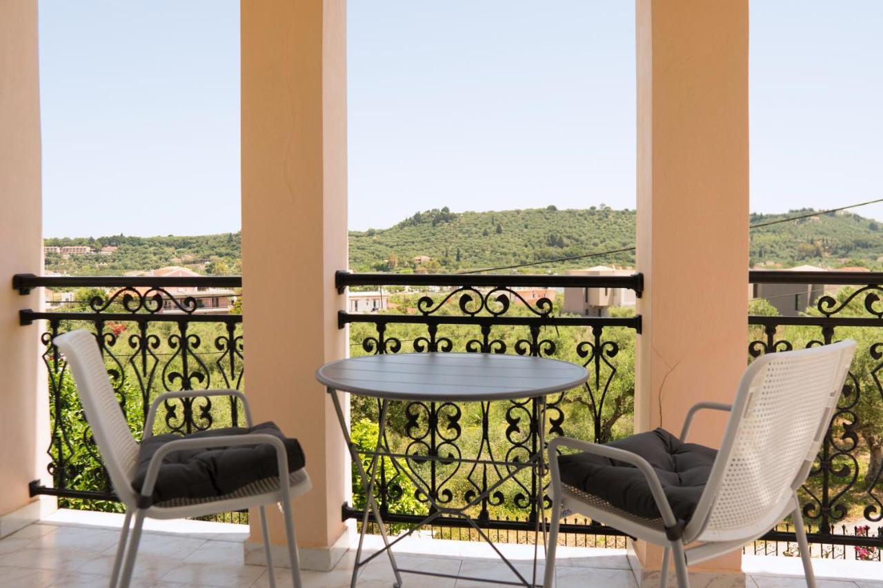 Raptis Guest House Циливи Екстериор снимка