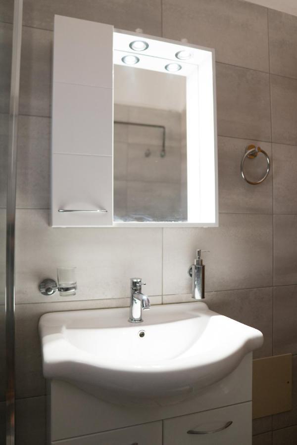 Raptis Guest House Циливи Екстериор снимка